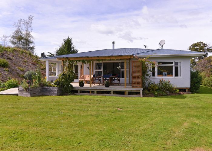 at 5 Mapua Drive, Mapua