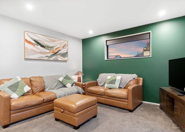  at 2/30A Northcote Road, Northcote, Christchurch City, Canterbury