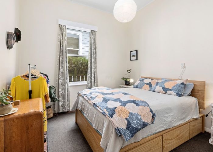  at 16 Rhodes Street, Newtown, Wellington