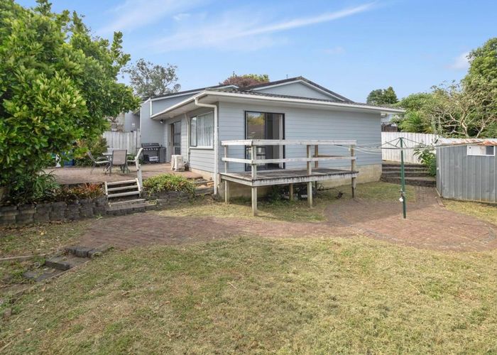  at 5/101 Seymour Road, Sunnyvale, Auckland