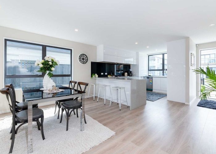  at 18 Myland Drive, Hobsonville, Waitakere City, Auckland