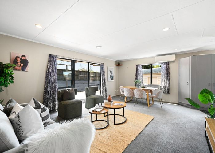  at 8 Brough Place, St Andrews, Hamilton
