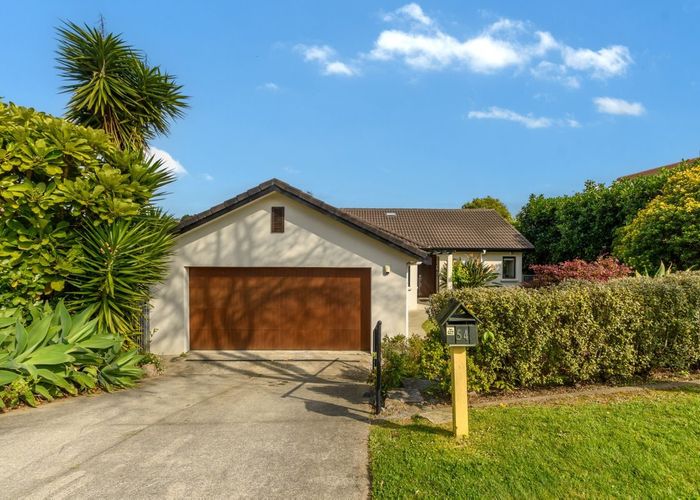  at 54 VILLAGE PARK DRIVE, Welcome Bay, Tauranga, Bay Of Plenty