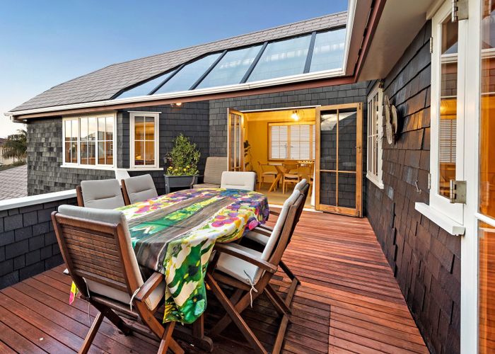  at 5/33 Ronaki Road, Mission Bay, Auckland