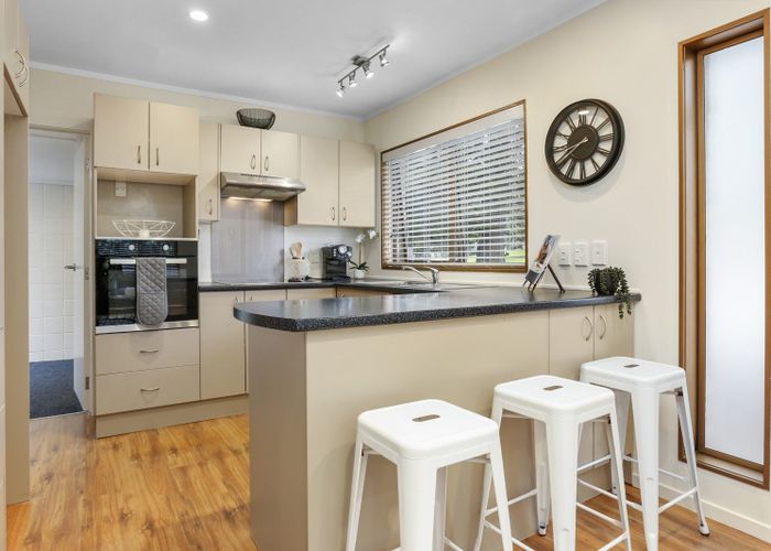  at 1/2 Park Gardens, Onehunga, Auckland