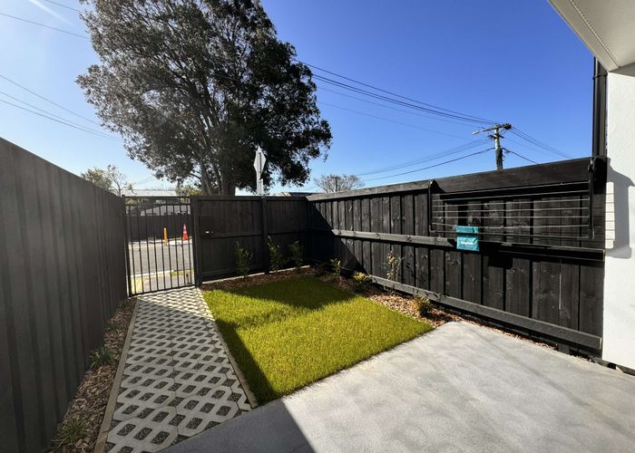  at 2/504 Armagh Street, Linwood, Christchurch