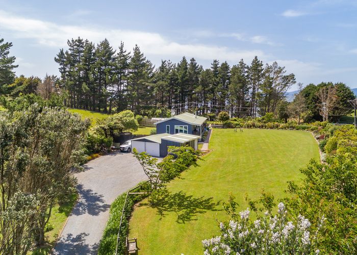  at 109 Cottle Park Drive, Normandale, Lower Hutt