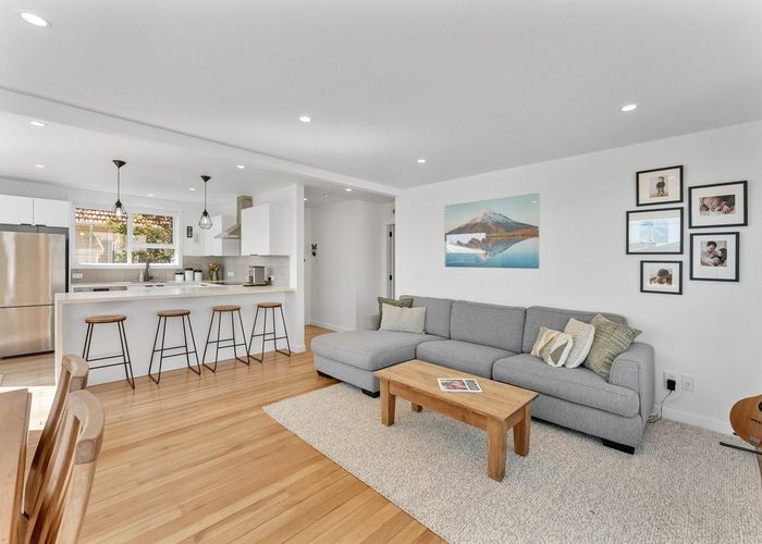  at 6 Union Street, Merrilands, New Plymouth, Taranaki
