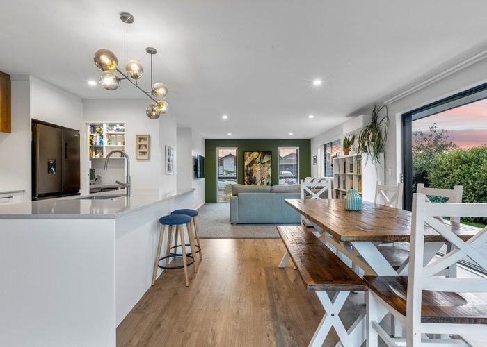  at 4 Selfe Crescent, Marshland, Christchurch City, Canterbury