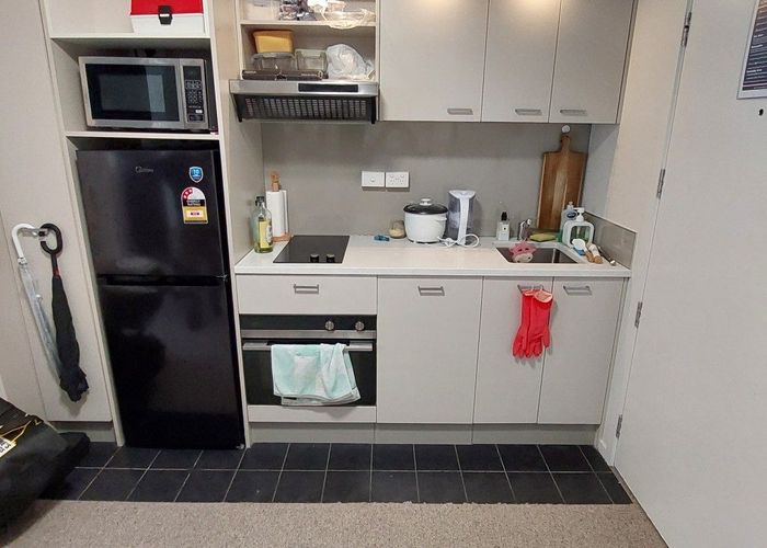  at 603/96 Symonds Street, Grafton, Auckland