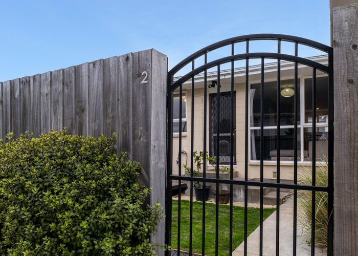  at 2/97 Champion Street, Edgeware, Christchurch City, Canterbury