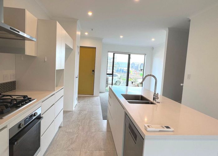  at 70 Nugget Avenue, Hobsonville, Waitakere City, Auckland
