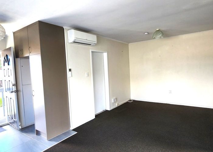  at 2/42 Kempthorne Crescent, Mission Bay, Auckland City, Auckland