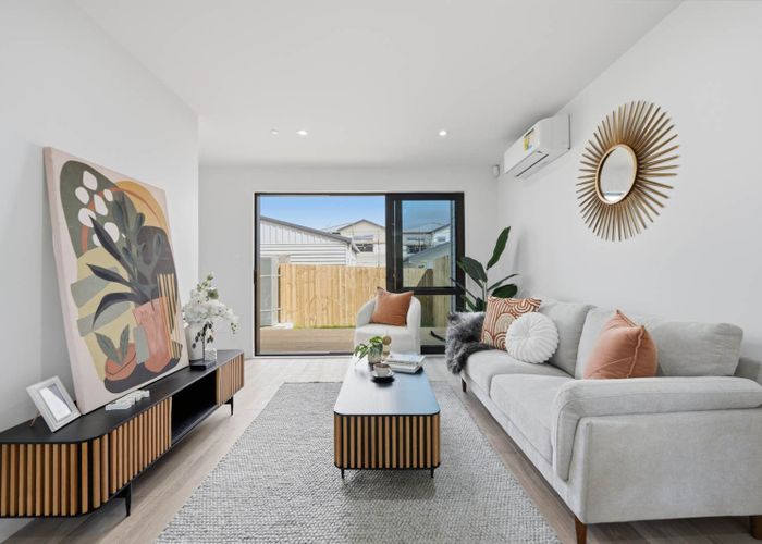  at Lot 4, 44 Beaumonts Way, Manurewa, Manukau City, Auckland