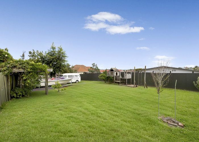  at 198 Whitney Street, Blockhouse Bay, Auckland City, Auckland