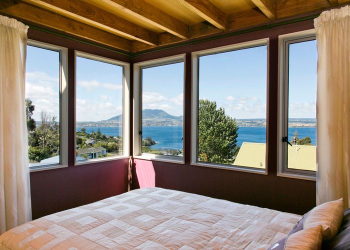 at 16 Brunette Drive, Acacia Bay, Taupo