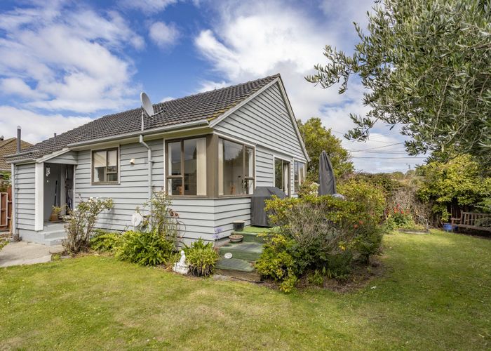  at 4 Rowcliffe Crescent, Avonside, Christchurch City, Canterbury