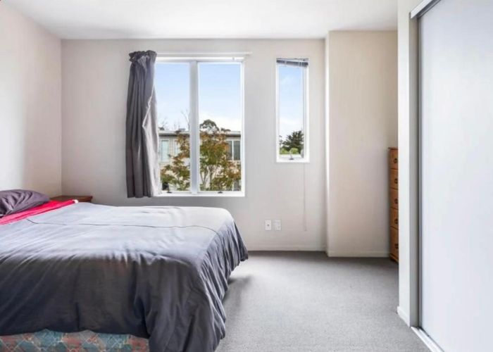  at 49 Albionvale Road, Glen Eden, Waitakere City, Auckland