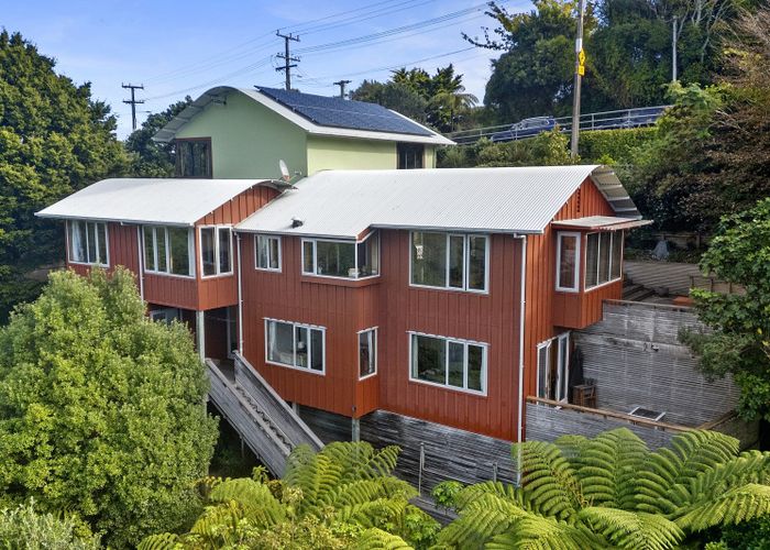  at 12 Maungaraki Road, Korokoro, Lower Hutt, Wellington