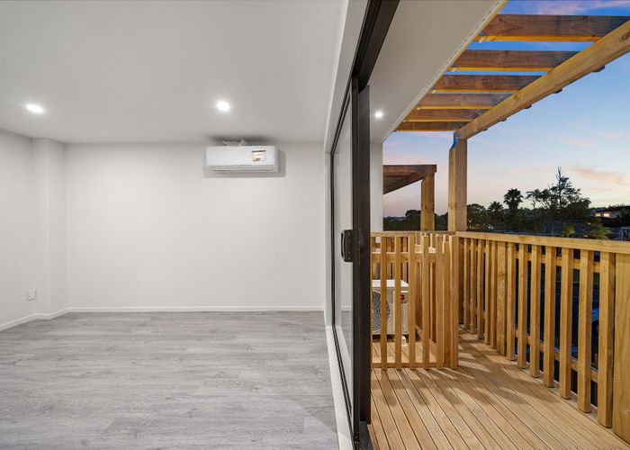  at Lot 2/2 Glenbervie Crescent, Massey, Waitakere City, Auckland