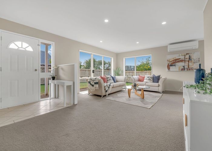  at 10 Waylen Place, Burswood, Auckland