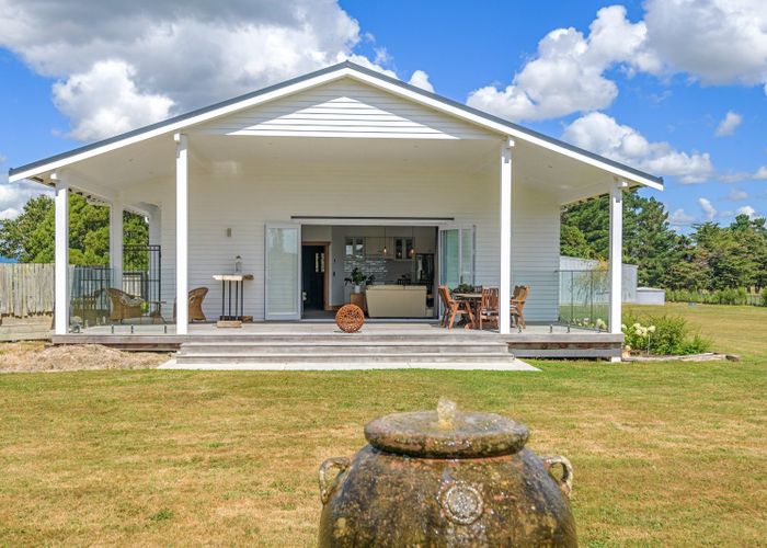  at 150 Hansens Line, Newbury, Palmerston North