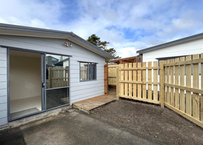  at 16 Arney Road, Ranui, Auckland