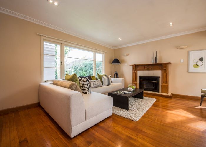  at 26 Charlemont Street, Whitiora, Hamilton