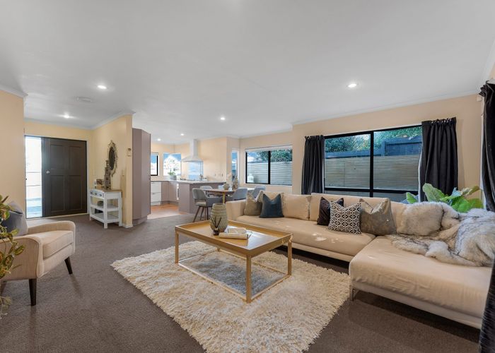  at 338A Glengarry Road, Glen Eden, Auckland