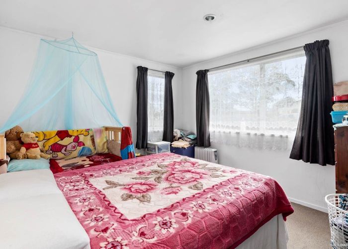  at 51 Hyperion Drive, Randwick Park, Manukau City, Auckland