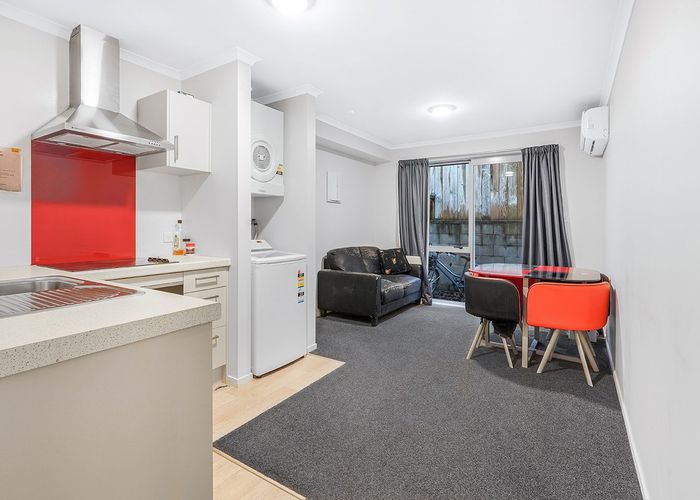  at 3/30 Hunter Street, Hamilton Lake, Hamilton