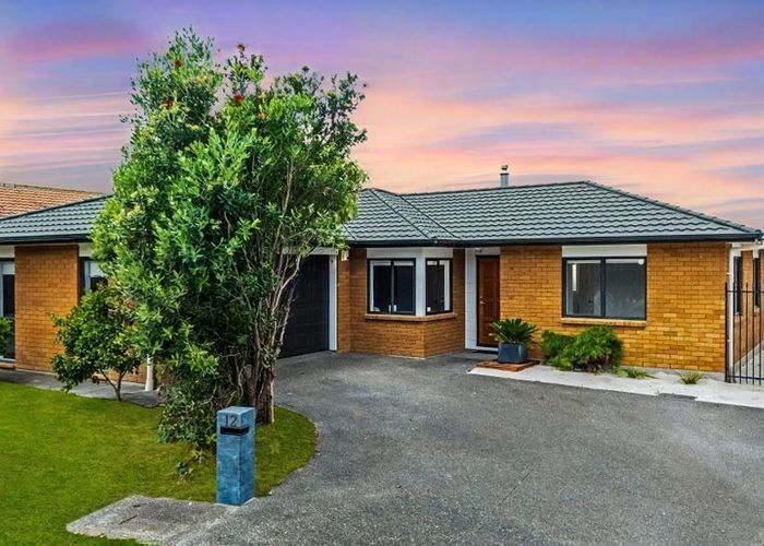  at 12 Reremanu Place, Weymouth, Auckland