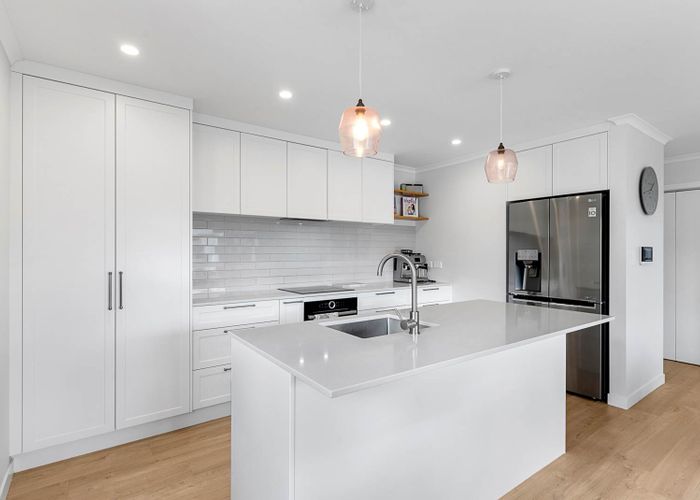  at 39 Paddington Street, Glen Innes, Auckland