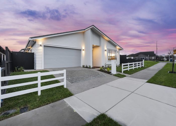  at 42 Tipu Crescent, Milldale, Rodney, Auckland