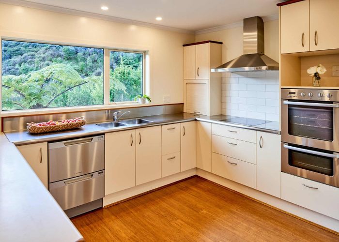  at 999 Moonshine Road, Judgeford