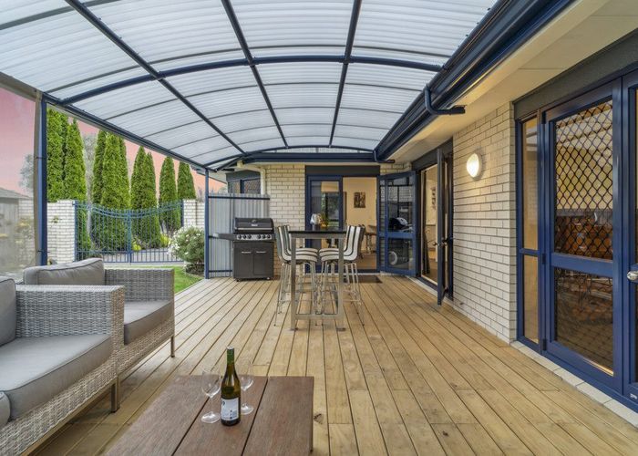  at 170 Gloucester Road, Mount Maunganui, Mount Maunganui