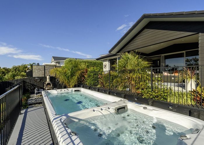  at 99 Castlewold Drive, Bethlehem, Tauranga