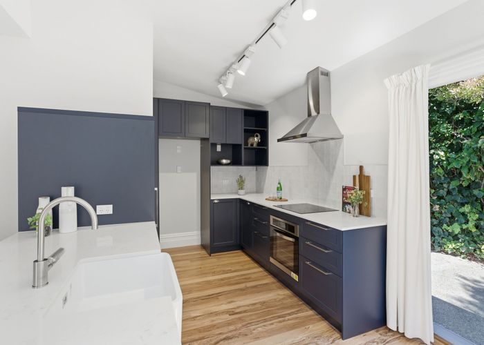  at 39 Harvey Terrace, Richmond, Christchurch City, Canterbury