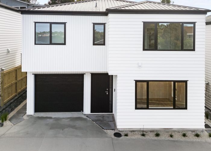  at 75C Chartwell Avenue, Glenfield, Auckland