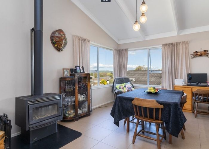  at 9 Matipo Street, Lansdowne, Masterton