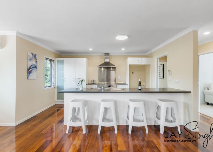  at 33 Monument Road, Papakura