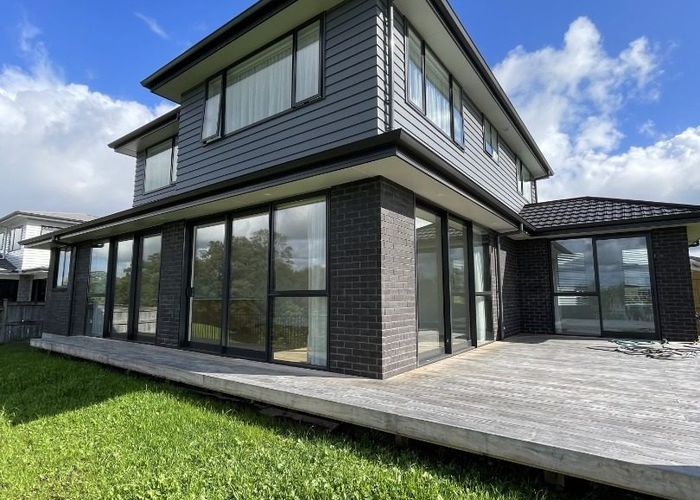  at 46 Sunningdale Street, Wattle Downs, Manukau City, Auckland