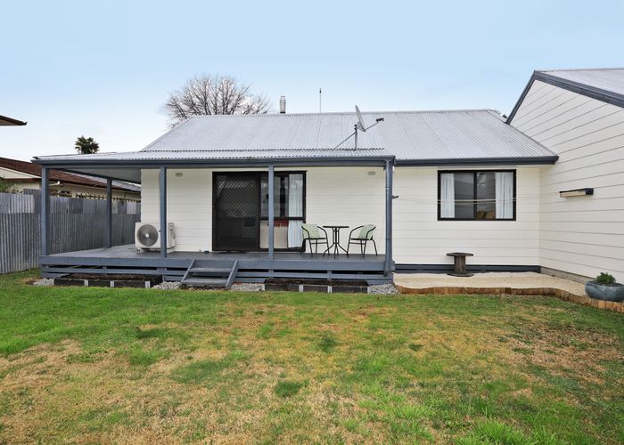  at 4/504 Charles Street, Saint Leonards, Hastings, Hawke's Bay