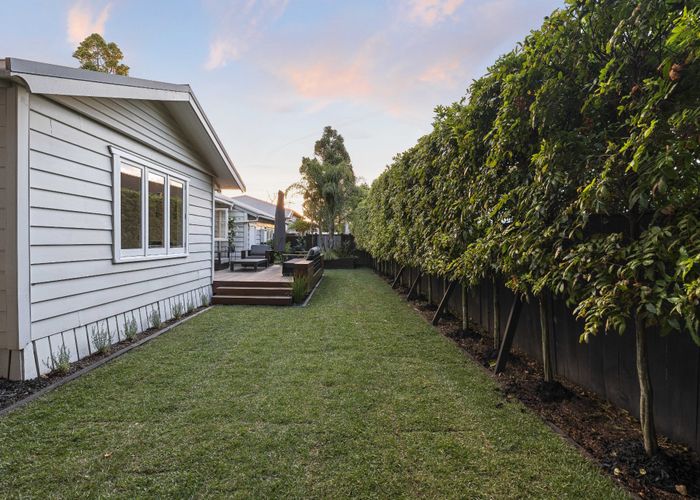  at 180A Rockfield Road, Penrose, Auckland