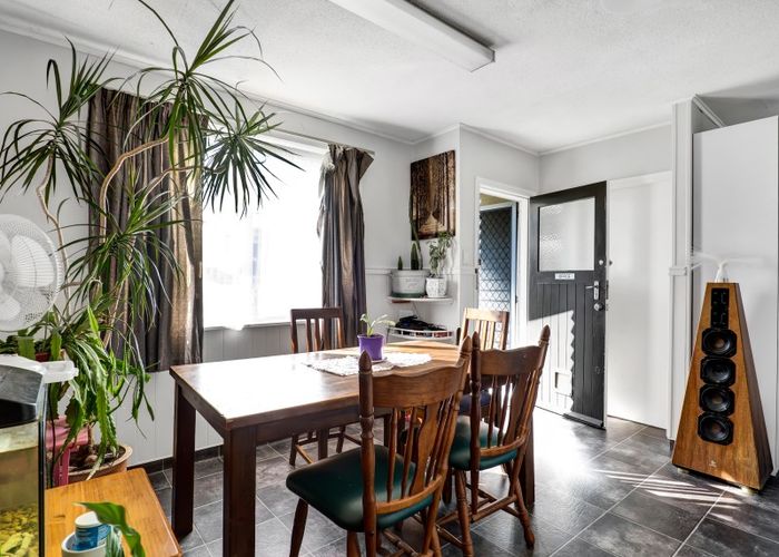  at 66 Endeavour Street, Marfell, New Plymouth