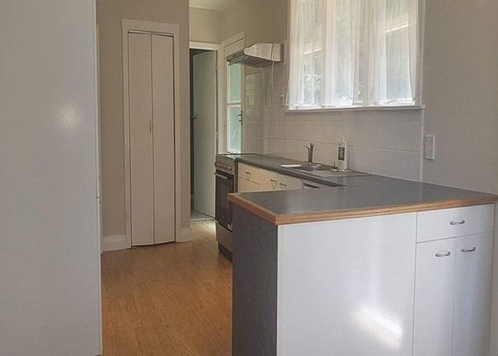  at 39 Korau Grove, Stokes Valley, Lower Hutt, Wellington