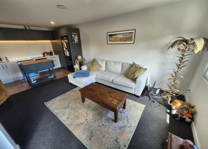  at 2/88 Poulson Street, Addington, Christchurch City, Canterbury