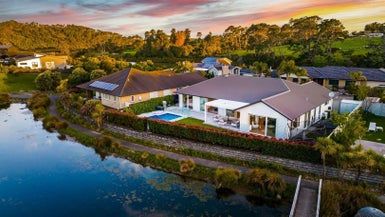  at 5 Nikau Way, Riverhead