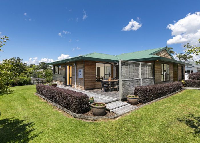  at 11 Windfall Grove, Greenhithe, North Shore City, Auckland