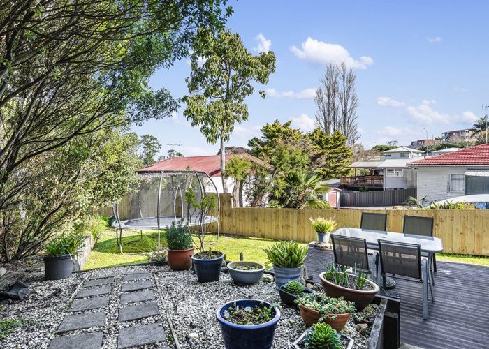  at 9a New Brighton Road, Mount Wellington, Auckland City, Auckland